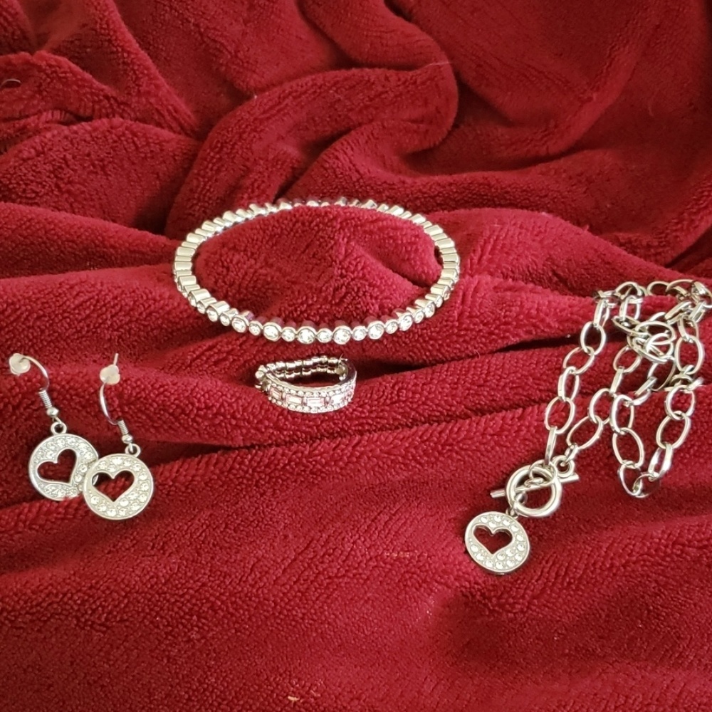 4 piece jewelry set